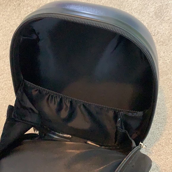 SOLD - Picture 4 of 7